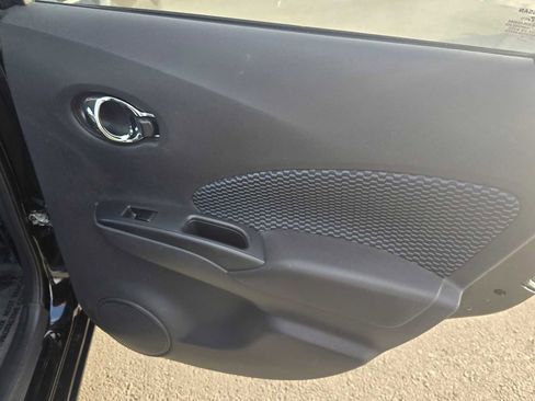 Used 2015 Nissan Versa Note SV image 13