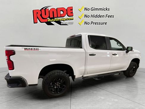 Used 2021 Chevrolet Silverado 1500 LT Trail Boss w/ Convenience Package II image 6
