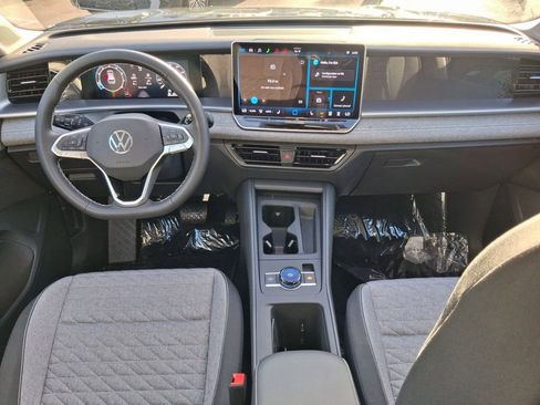 New 2026 Volkswagen Tiguan S FWD image 6