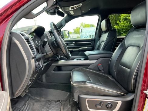 Used 2021 RAM 1500 Laramie w/ Sport Appearance Package AWD/4WD image 3