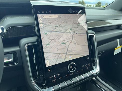 New 2026 GMC Yukon Elevation image 19