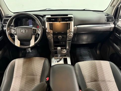 Used 2020 Toyota 4Runner SR5 image 28