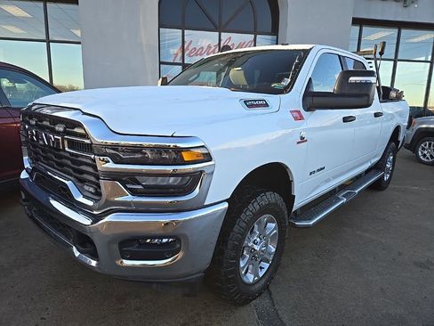 Used 2025 RAM 2500 Lone Star AWD/4WD image 2