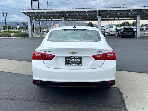 Used 2023 Chevrolet Malibu LS FWD image 5