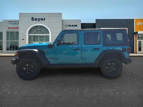 Used 2024 Jeep Wrangler Unlimited AWD/4WD image 4