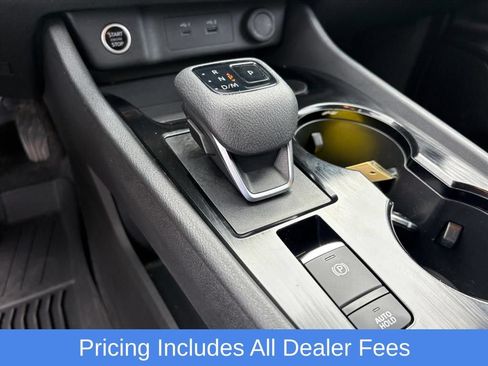 Used 2023 Nissan Rogue SV AWD/4WD image 25