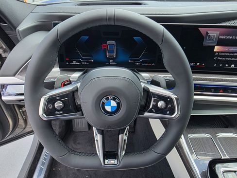 New 2026 BMW 760i xDrive w/ Executive Package AWD/4WD image 16