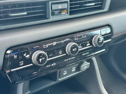 New 2026 Honda Pilot Black Edition image 28