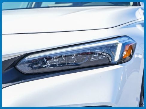 Used 2024 Honda Civic EX-L image 5