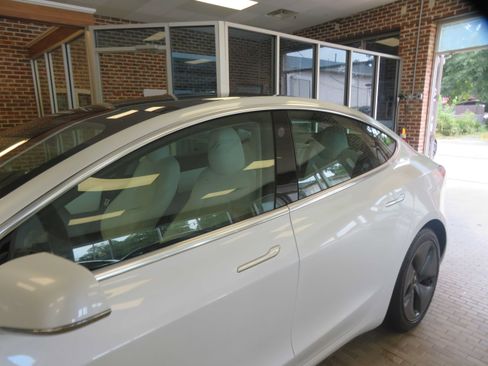 Used 2020 Tesla Model 3 Long Range AWD/4WD image 69