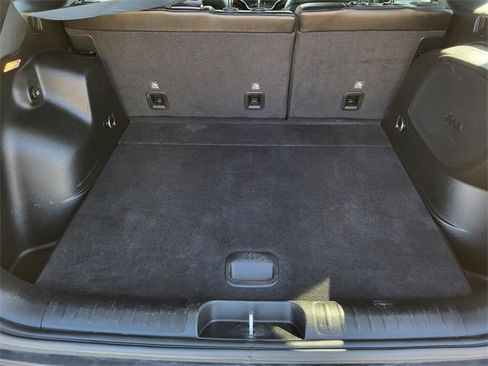 Used 2021 Jeep Cherokee Latitude Lux 80th Anniv w/ Quick Order Package 26U 80TH image 10