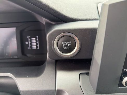 Used 2025 Toyota 4Runner SR5 image 19