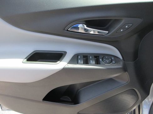 Certified 2024 Chevrolet Equinox LS w/ LS Convenience Package FWD image 20