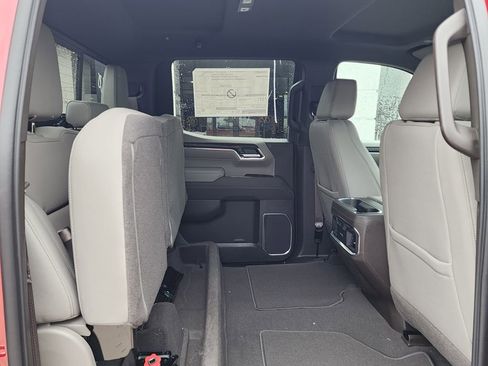New 2026 GMC Sierra 1500 SLT image 45