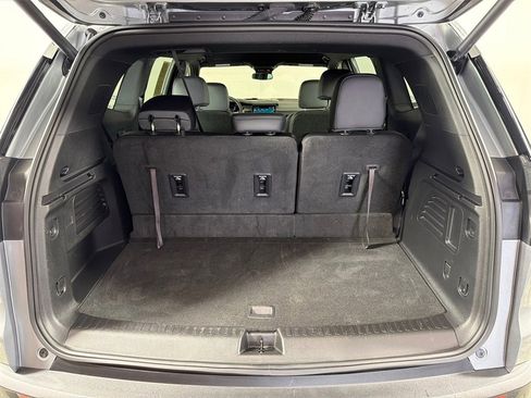 Used 2025 GMC Acadia AT4 image 19