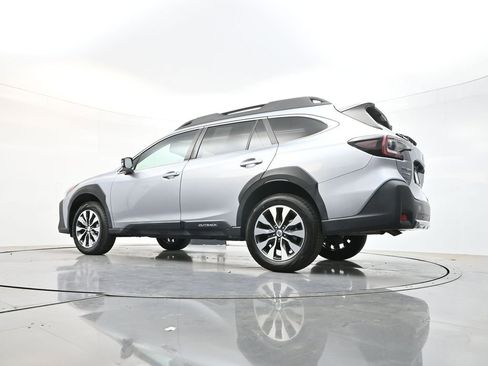 Used 2024 Subaru Outback Limited AWD/4WD image 31