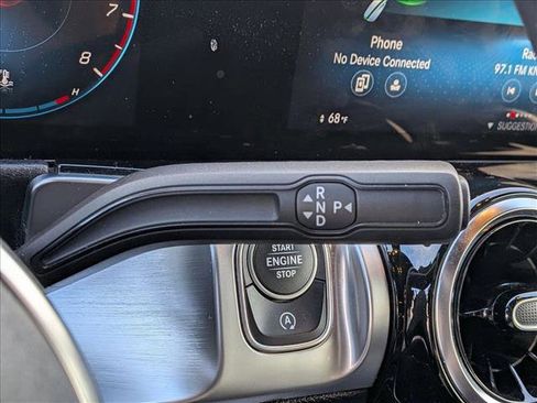 Certified 2022 Mercedes-Benz GLB 250 image 12