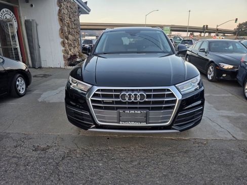 Used 2018 Audi Q5 2.0T Premium image 2
