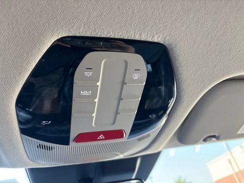 Used 2025 Kia K4 FWD image 16