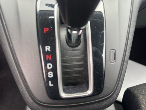 Used 2016 Honda CR-V SE image 9