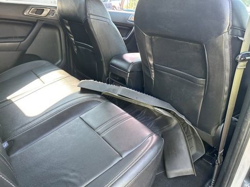 Used 2022 Ford Ranger Lariat w/ FX4 Off-Road Package image 13