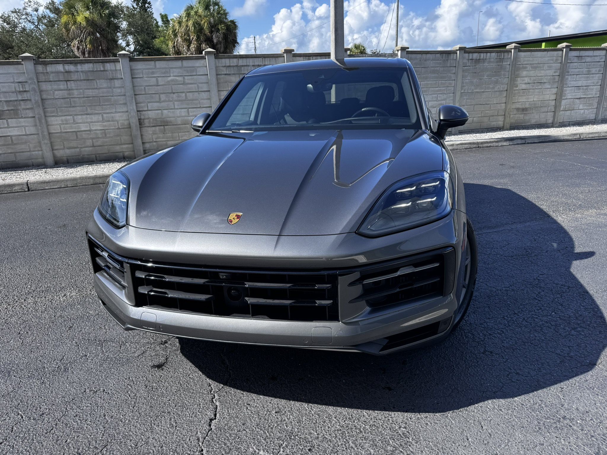 Certified 2024 Porsche Cayenne S AWD/4WD image 2
