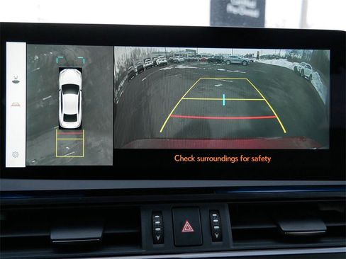 Certified 2025 Lexus ES 300h Ultra Luxury image 19