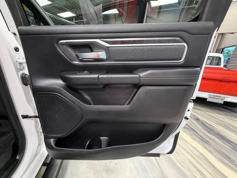 Used 2020 RAM 1500 Big Horn RWD image 43