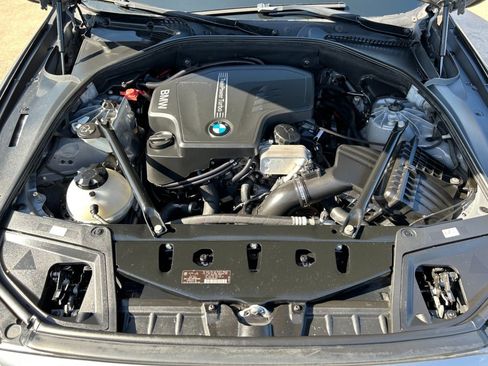 Used 2013 BMW 528i xDrive Sedan image 22