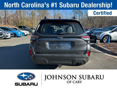 Used 2025 Subaru Forester image 4