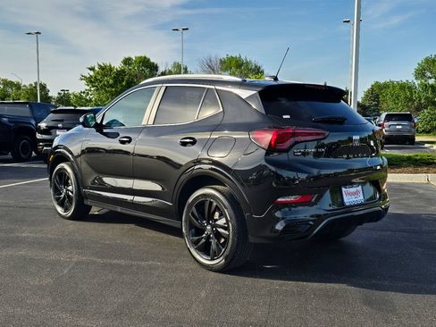 Used 2024 Buick Encore GX Sport Touring w/ Advanced Technology Package AWD/4WD image 10