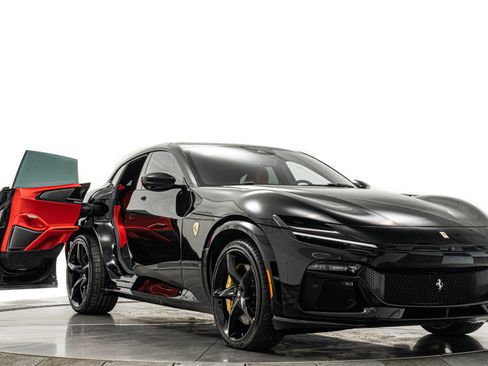 Used 2025 Ferrari Purosangue -Only 625 Miles, Rosso Ferrari image 31