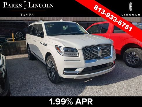 Used 2021 Lincoln Navigator Reserve w/ Luxury Package AWD/4WD image 2