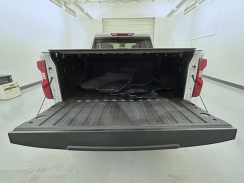Used 2024 Chevrolet Silverado 1500 LT AWD/4WD image 21
