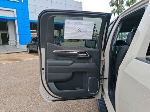 New 2026 Chevrolet Silverado 1500 RST AWD/4WD image 13