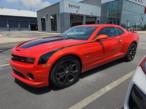 Used 2010 Chevrolet Camaro SS w/ RS Package RWD image 1