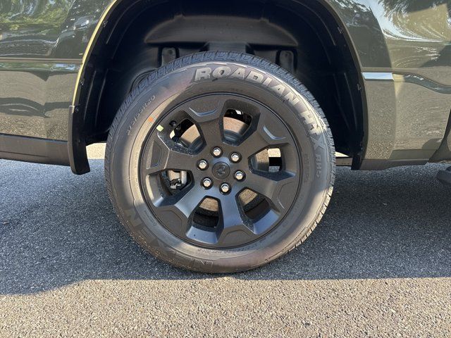 New 2026 RAM 1500 Express AWD/4WD image 17