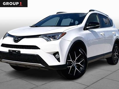 Used 2018 Toyota RAV4 SE