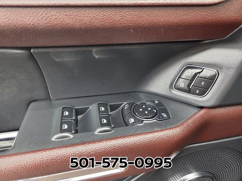 Used 2024 Ford Expedition Limited AWD/4WD image 36