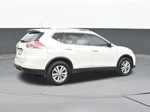 Used 2016 Nissan Rogue SV FWD image 17