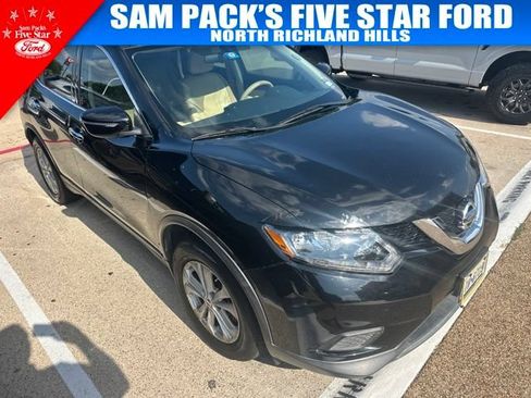 Used 2015 Nissan Rogue SV w/ SV Family Package FWD image 3
