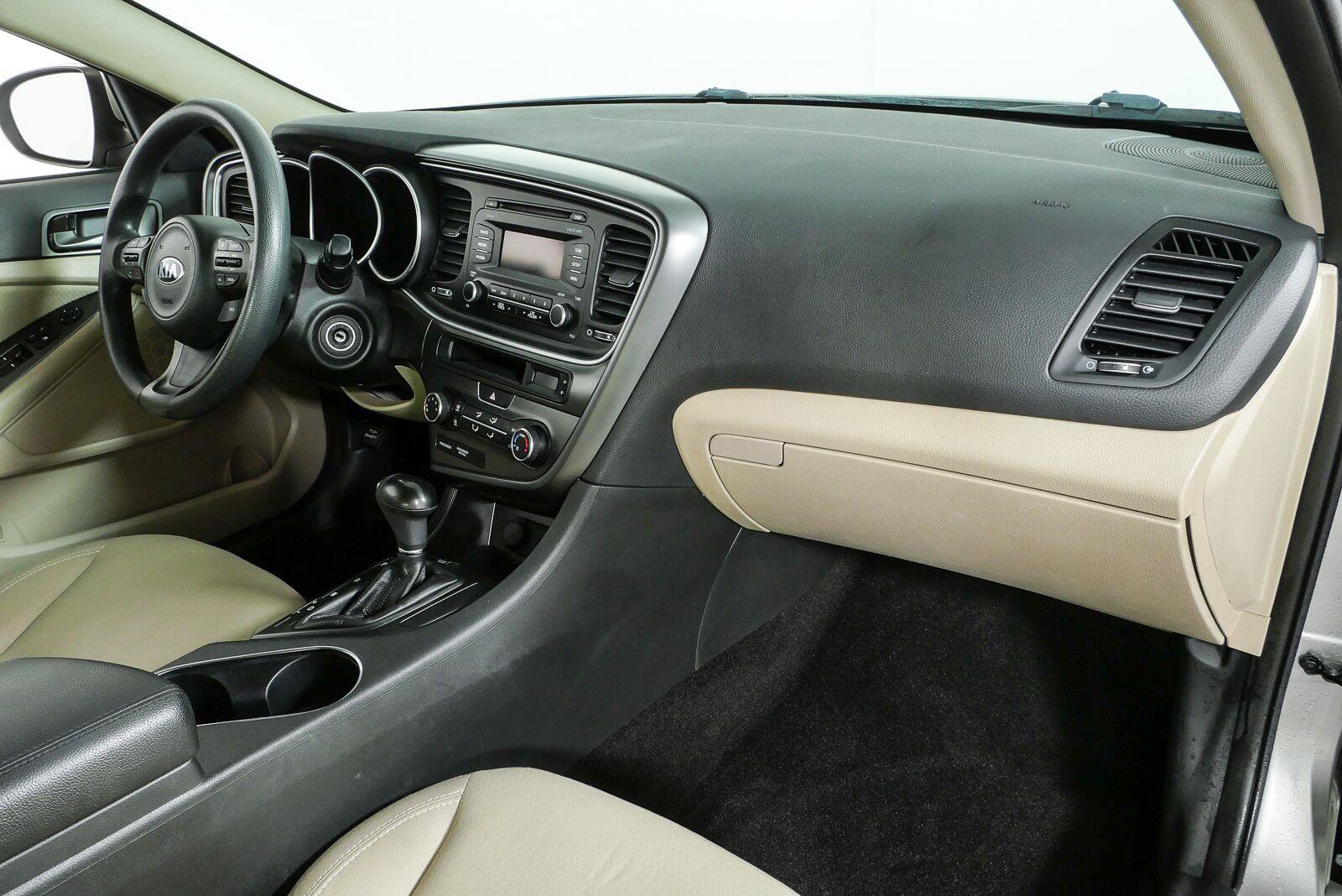 Used 2015 Kia Optima LX FWD image 20