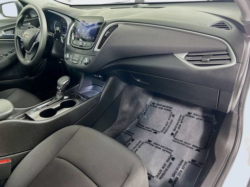 Used 2023 Chevrolet Malibu LS FWD image 26