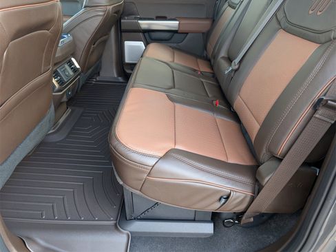 New 2025 Ford F150 King Ranch w/ FX4 Off-Road Package image 32