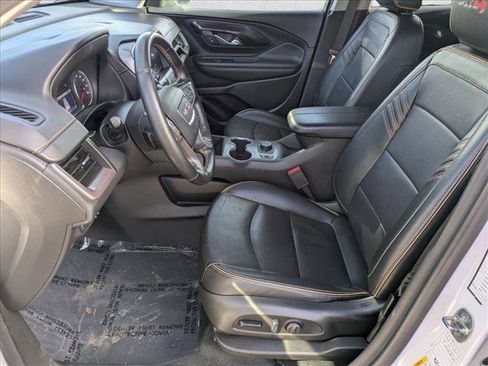 Used 2023 GMC Terrain AT4 image 15
