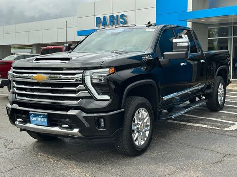 Used 2025 Chevrolet Silverado 2500 High Country w/ High Country Premium Package image 3