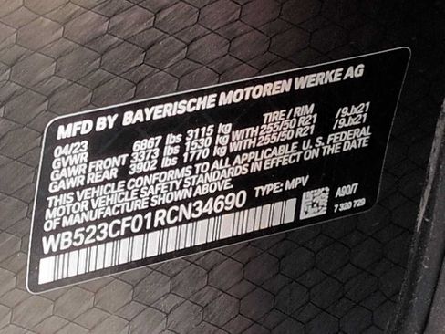 Used 2024 BMW iX xDrive50 w/ Premium Package AWD/4WD image 38