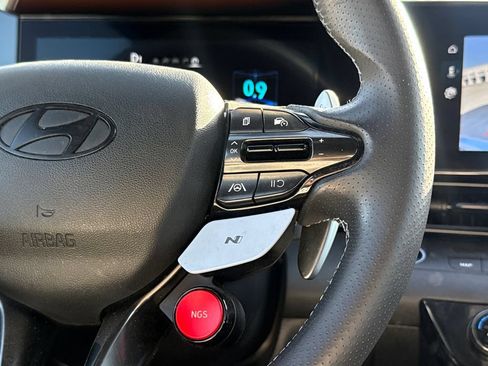 Used 2025 Hyundai Elantra N FWD image 22