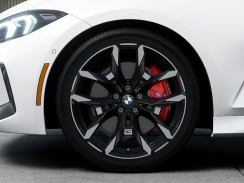New 2026 BMW 330i Sedan w/ M Sport Package RWD image 7