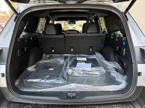New 2026 Subaru Outback Limited AWD/4WD image 29